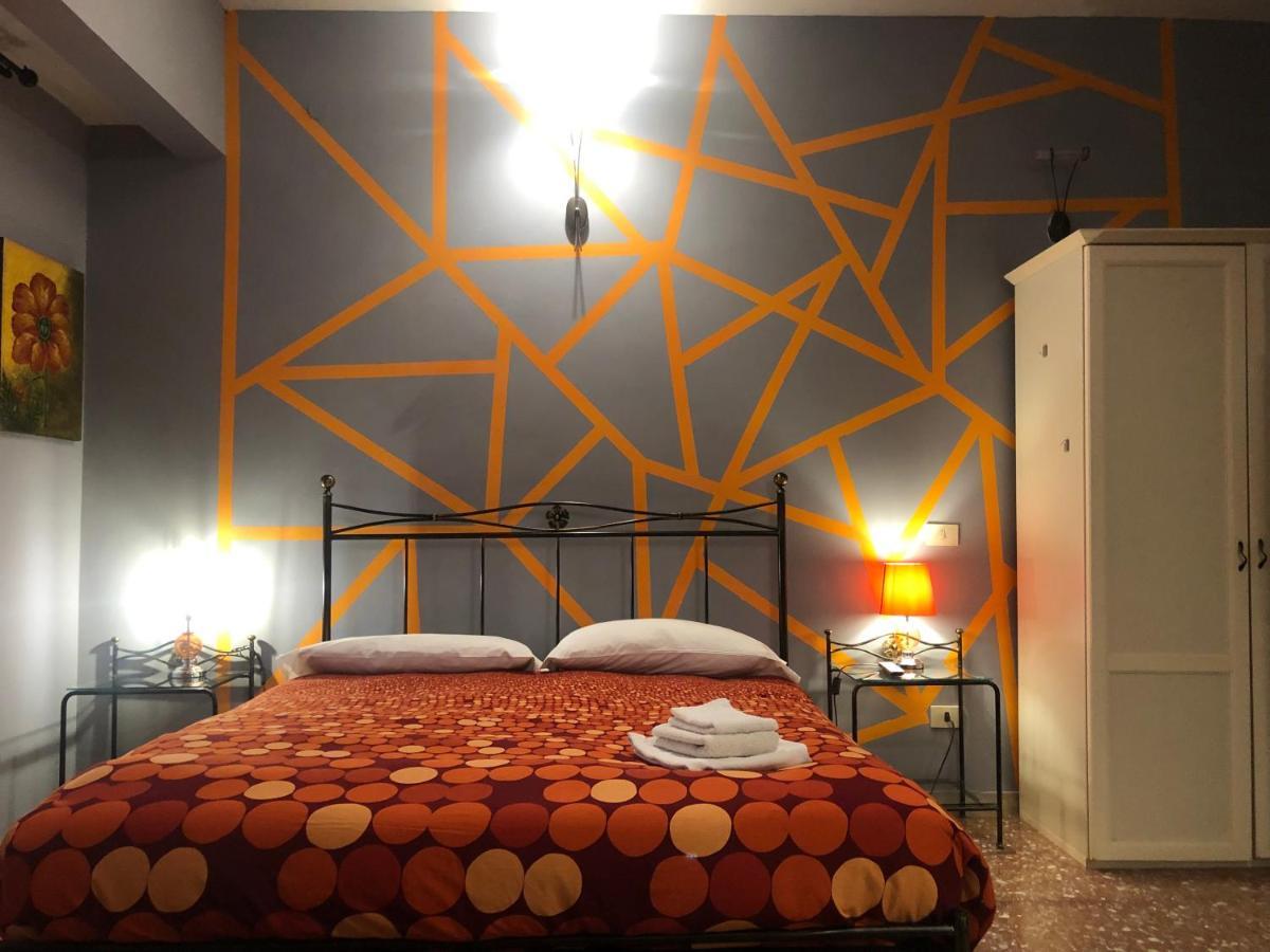 La Donna Garbata Bed & Breakfast โรม ภายนอก รูปภาพ
