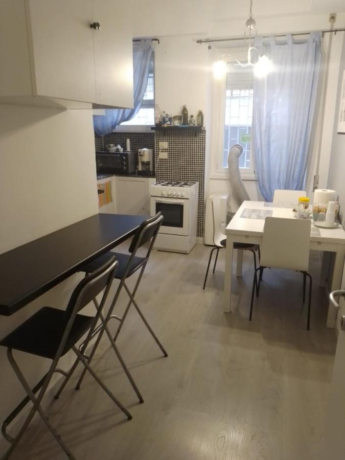 La Donna Garbata Bed & Breakfast โรม ภายนอก รูปภาพ