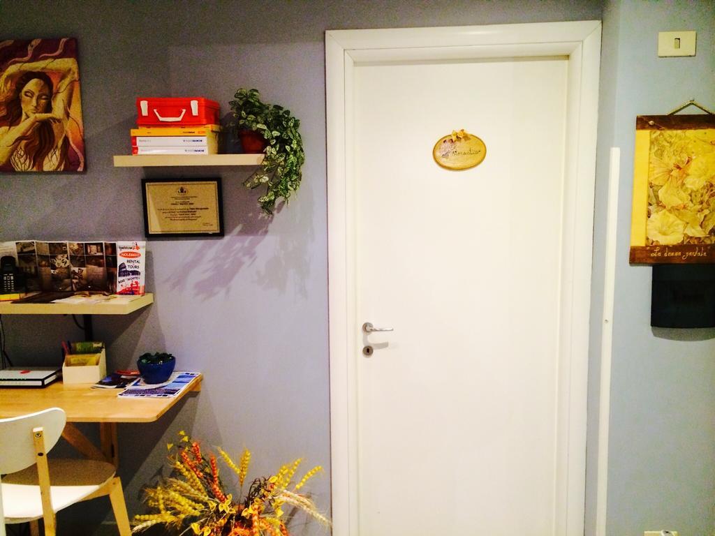 La Donna Garbata Bed & Breakfast โรม ห้อง รูปภาพ